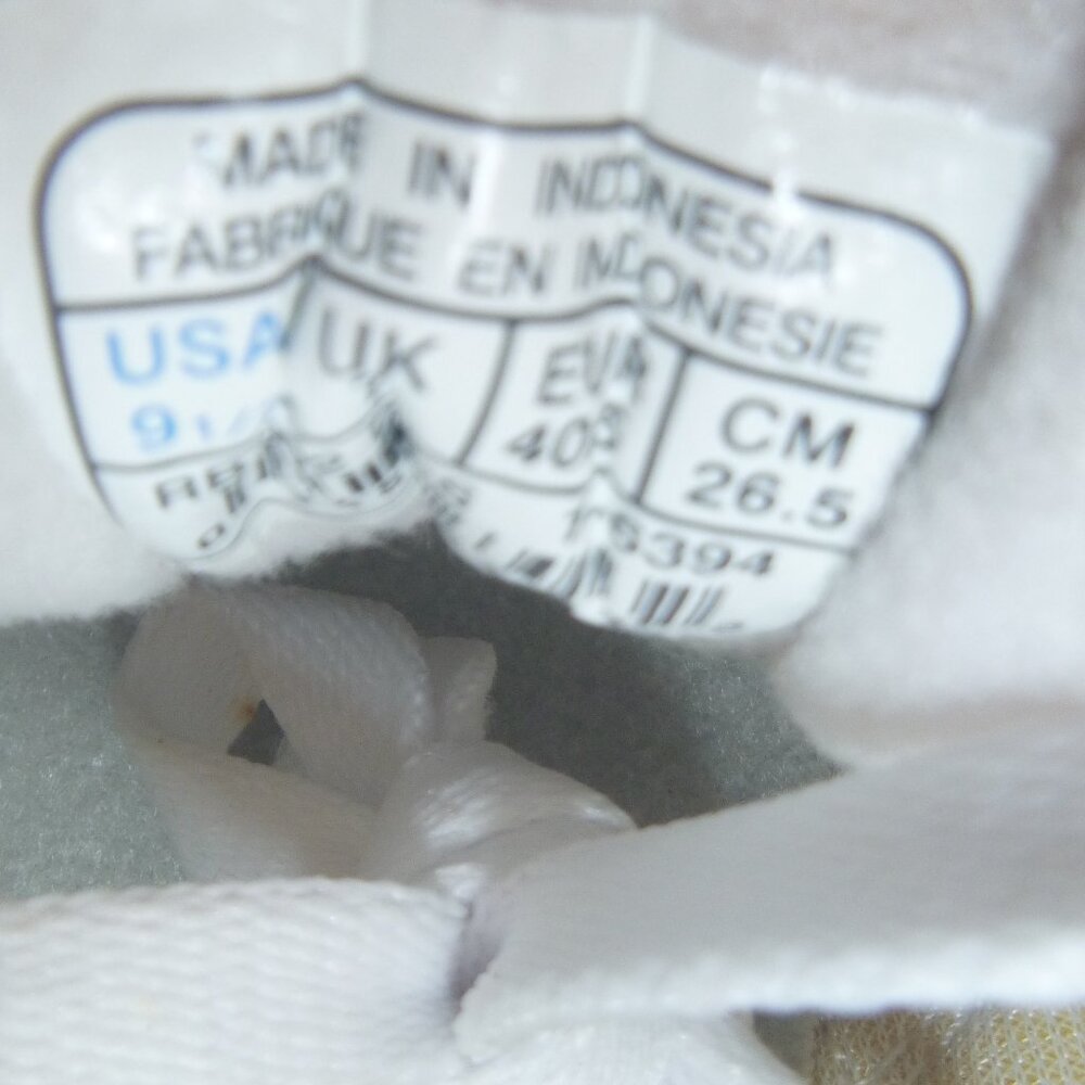 Vintage Reebok sneakers NWT - Picture 2 of 3